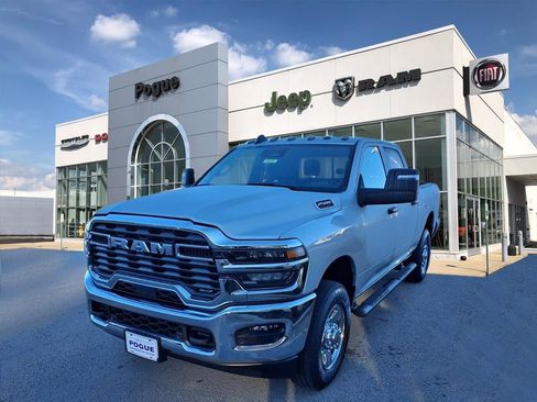 New 2026 RAM 2500 Tradesman image 4
