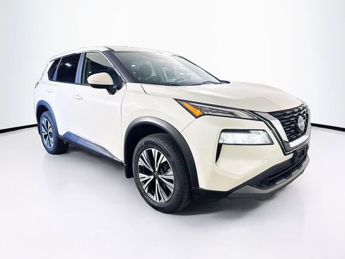 Certified 2023 Nissan Rogue SV AWD/4WD image 3