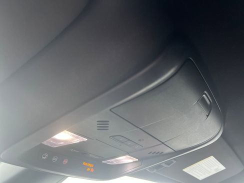 Used 2021 Chevrolet Blazer RS image 17