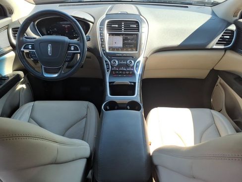 Used 2019 Lincoln Nautilus Select AWD/4WD image 24