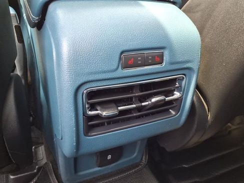 Used 2021 Lincoln Corsair Reserve AWD/4WD image 14