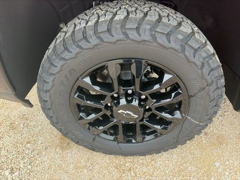 New 2026 Chevrolet Silverado 2500 LT w/ Trail Boss Package image 10