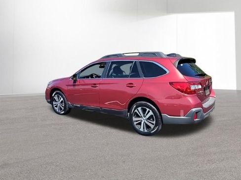 Used 2019 Subaru Outback 2.5i Limited AWD/4WD image 6