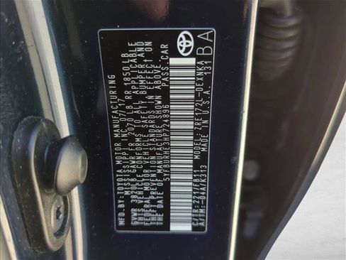 Used 2017 Toyota Corolla LE image 28