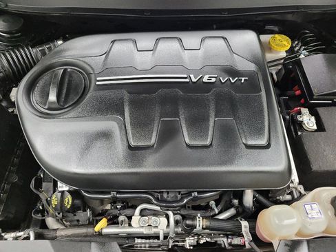 Used 2021 Jeep Cherokee Latitude Lux AWD/4WD image 30