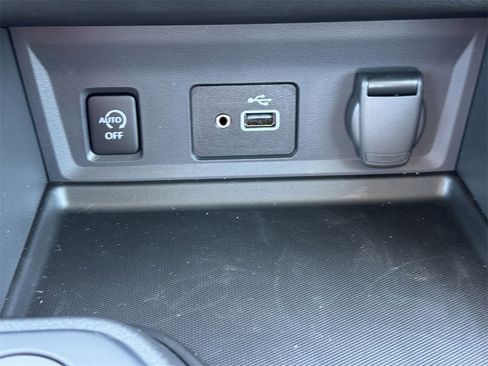 New 2025 Nissan Sentra S image 19