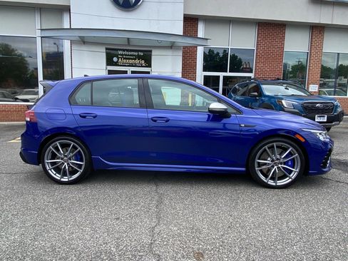 Used 2024 Volkswagen Golf R AWD/4WD image 2