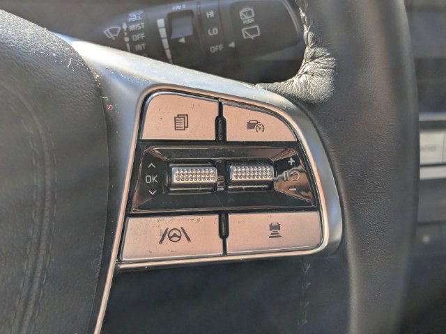 Certified 2025 Kia Telluride EX w/ EX Captain's Chair Package FWD image 27
