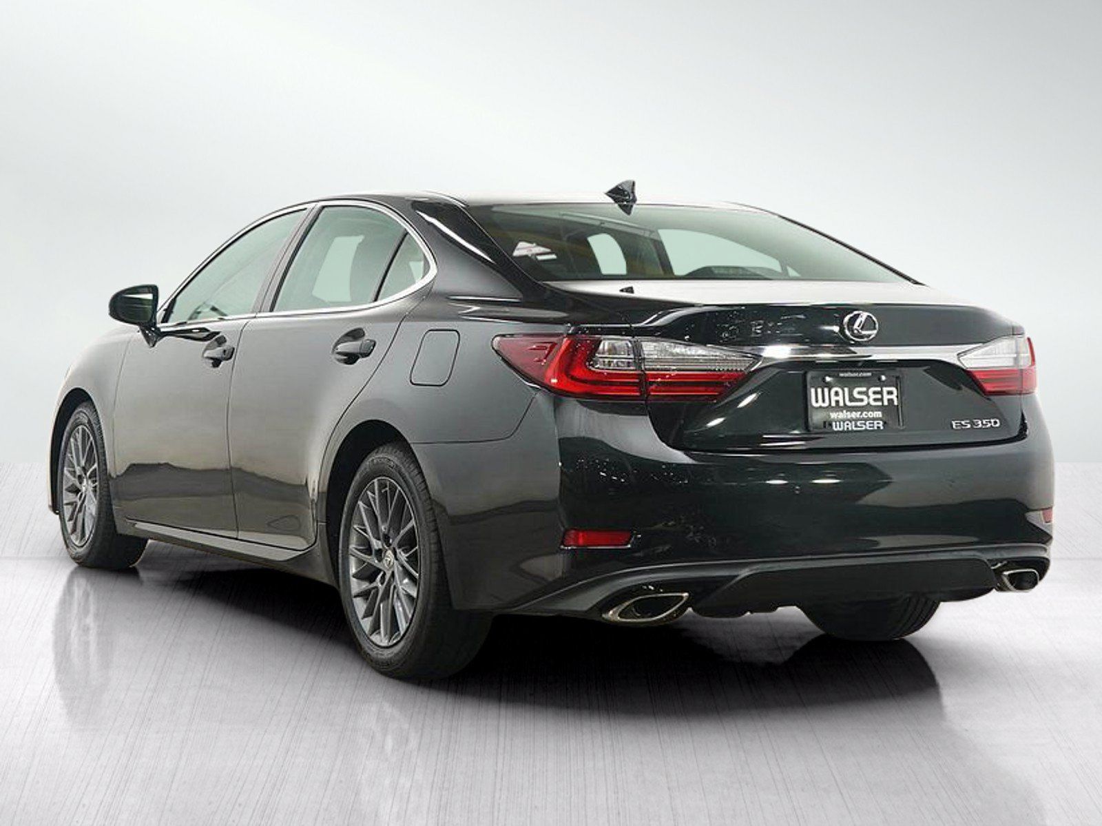Used 2018 Lexus ES 350 w/ Navigation System Package FWD image 3