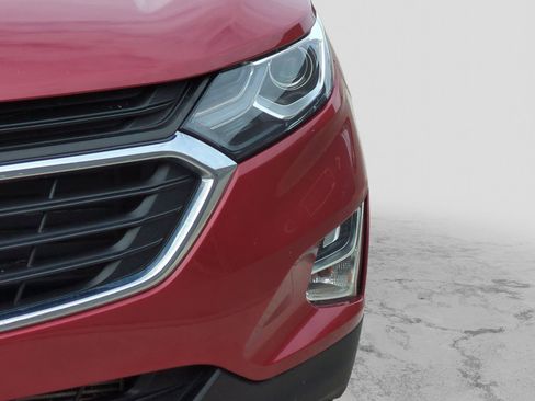 Used 2019 Chevrolet Equinox LT w/ Driver Convenience Package FWD image 13