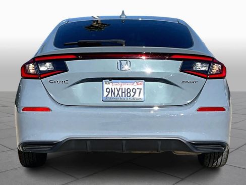 Used 2024 Honda Civic Sport image 5