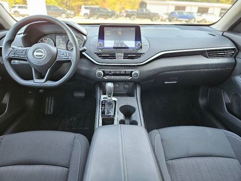 Certified 2025 Nissan Altima 2.5 S image 15