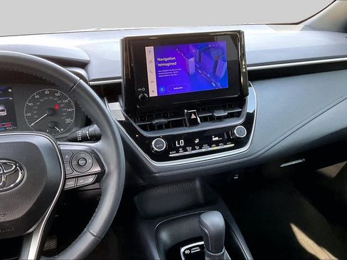 Used 2023 Toyota Corolla SE FWD image 7