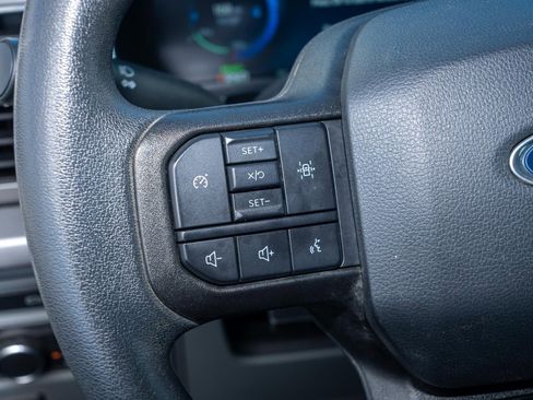 Used 2022 Ford F150 Lightning Pro image 24