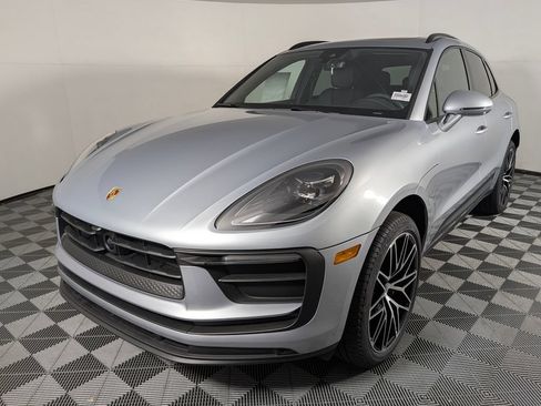 New 2026 Porsche Macan AWD/4WD image 1