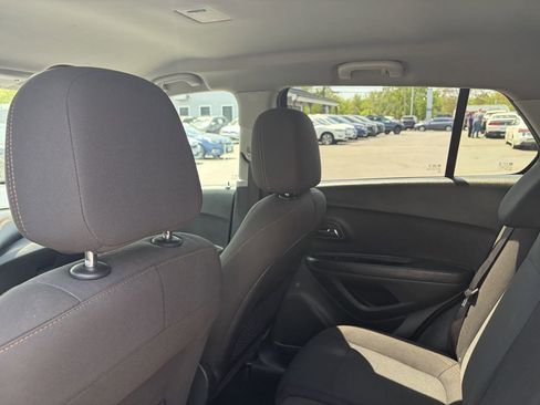 Used 2020 Chevrolet Trax LS w/ Tint and Cruise Package FWD image 20
