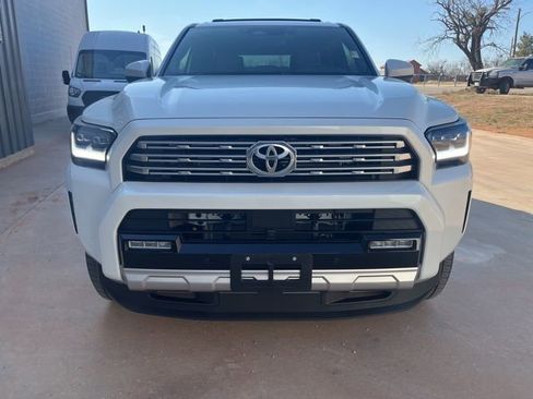 Used 2025 Toyota 4Runner Limited image 2