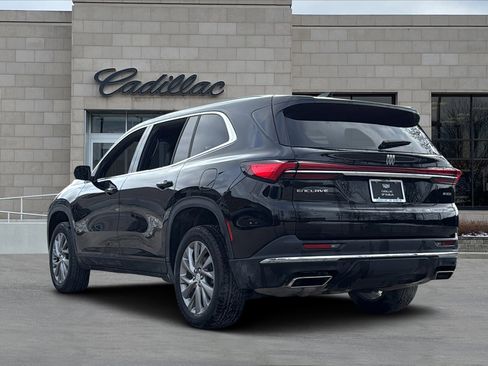 Used 2025 Buick Enclave Preferred image 4