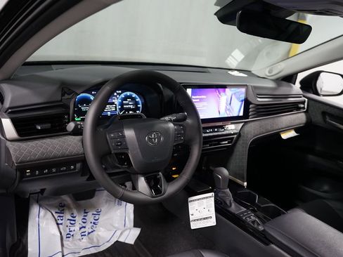 New 2026 Toyota Camry XLE FWD image 11