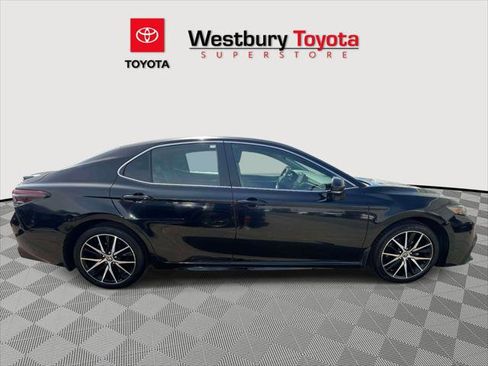 Certified 2023 Toyota Camry SE w/ Cold Weather Package FWD image 6