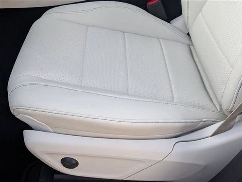 New 2026 Mercedes-Benz GLE 350 GLE 350 image 4