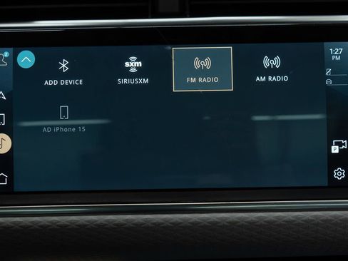 Used 2023 Land Rover Range Rover Evoque S image 25