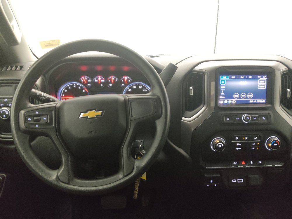 Used 2021 Chevrolet Silverado 1500 Custom RWD image 22
