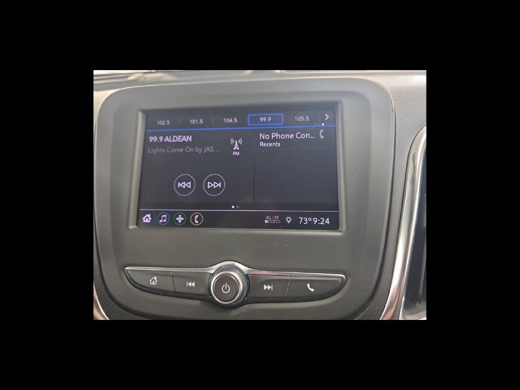Used 2021 Chevrolet Equinox LT FWD image 22
