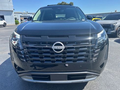 New 2026 Nissan Pathfinder Platinum AWD/4WD image 8