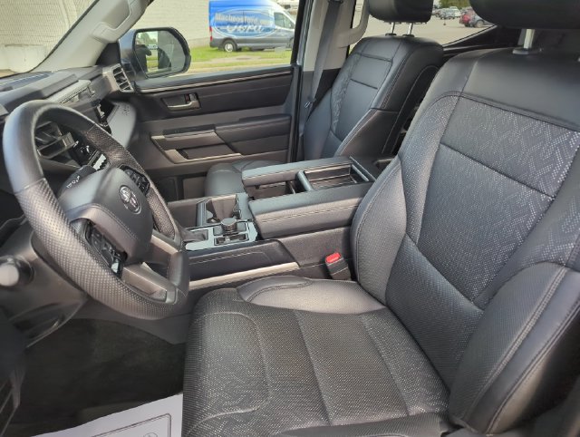 Used 2024 Toyota Tundra SR5 w/ SR5 Premium Package AWD/4WD image 16