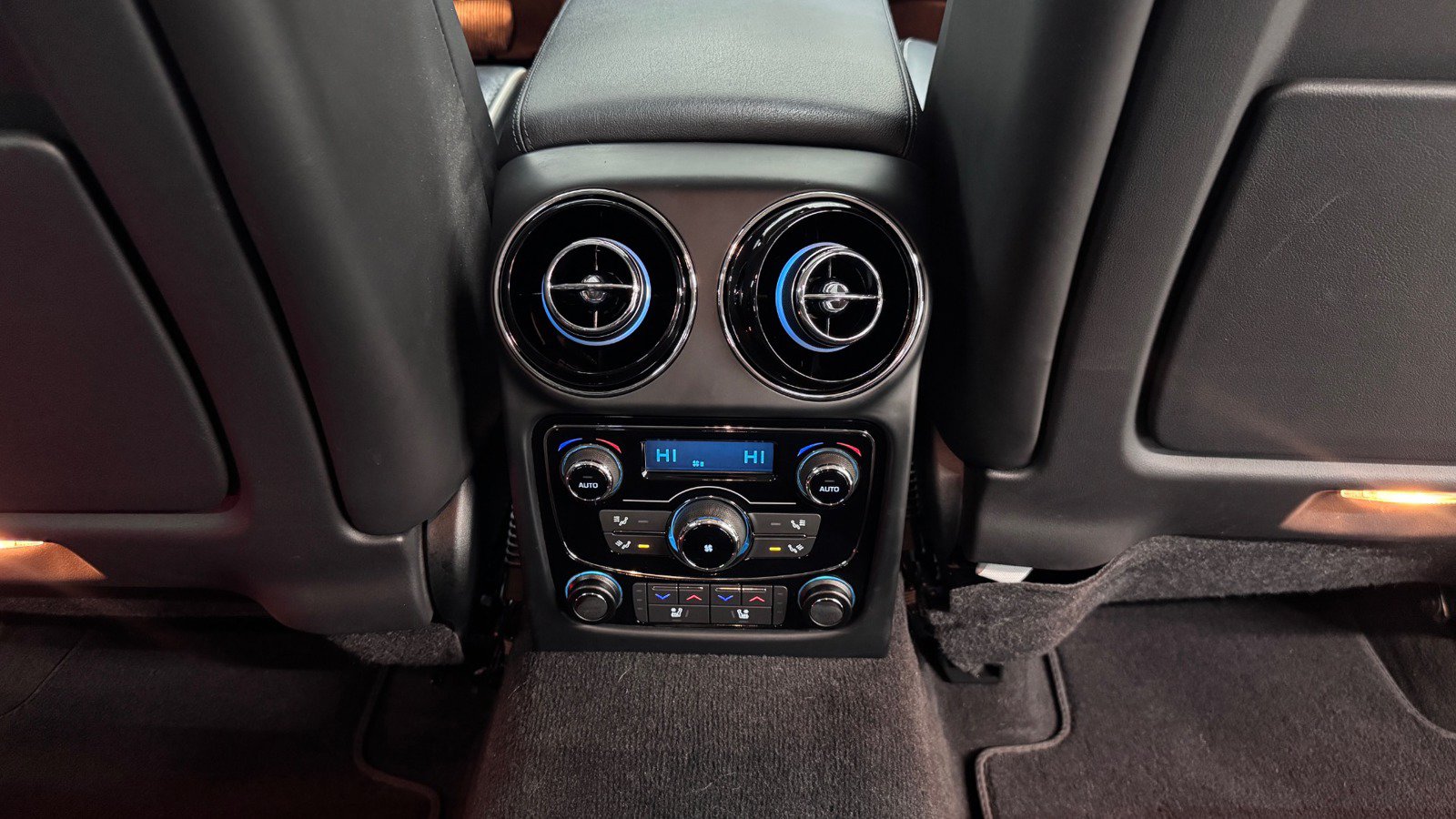 Used 2016 Jaguar XJ R-Sport AWD/4WD image 36