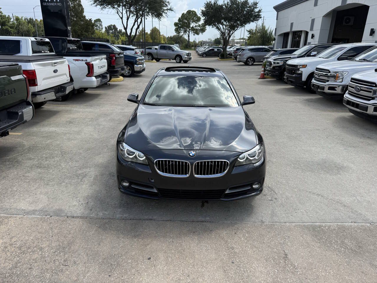 Used 2016 BMW 528i Sedan RWD image 39