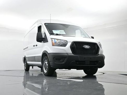 New 2026 Ford Transit 250 148 Medium Roof image 37