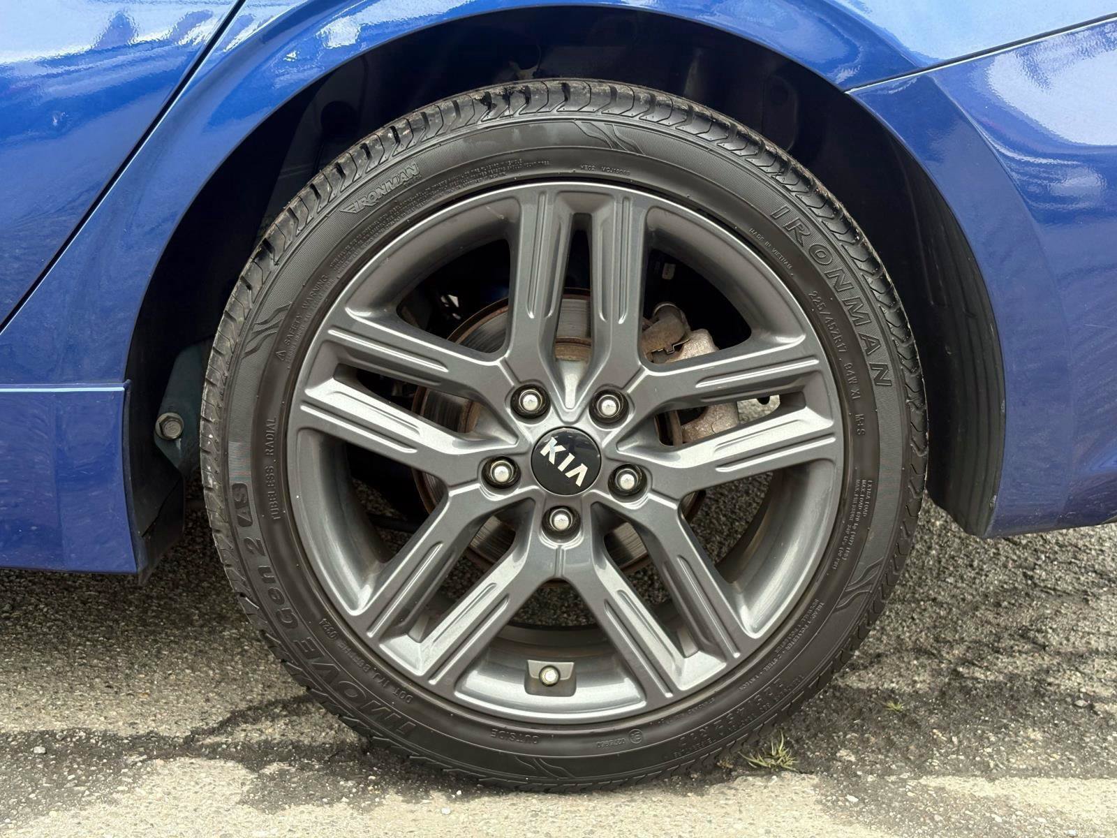 Certified 2021 Kia Forte GT-Line w/ GT-Line Premium Package FWD image 29