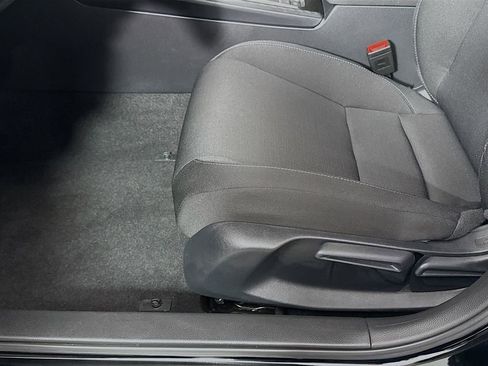 Certified 2025 Honda Civic LX image 18