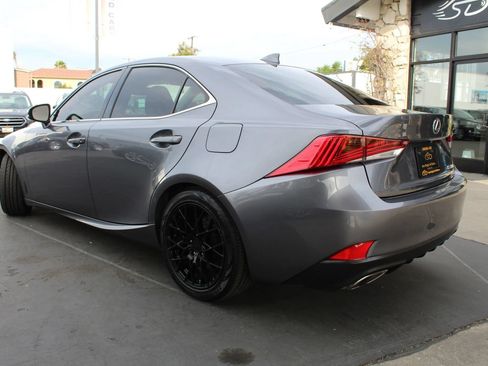 Used 2019 Lexus IS 300 RWD image 3