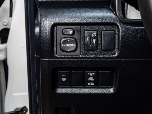 Used 2017 Toyota 4Runner TRD Off-Road Premium image 20