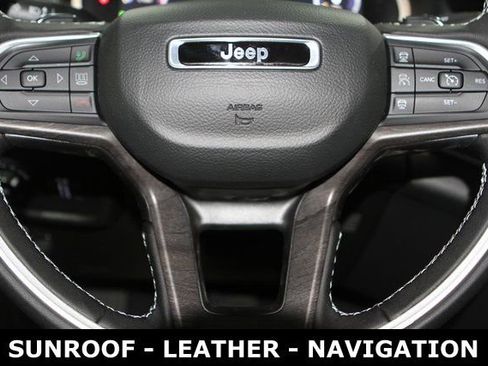 New 2025 Jeep Grand Cherokee Limited image 17