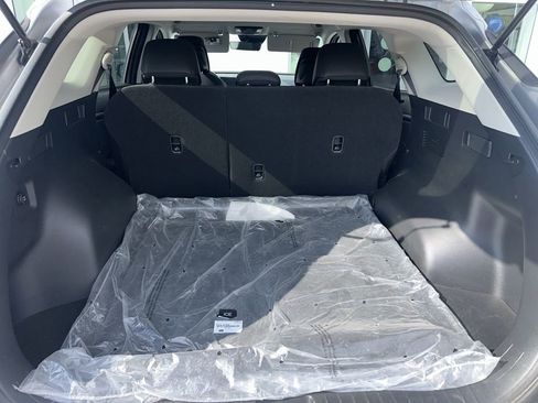 Used 2024 Kia Sportage EX image 5