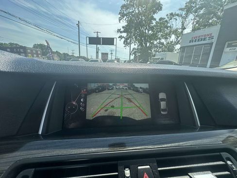Used 2016 BMW 535i xDrive Sedan AWD/4WD image 16