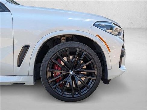 Used 2022 BMW X5 M50i w/ Parking Assistance Package image 11