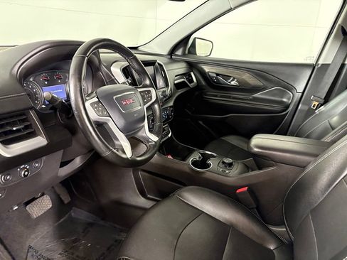 Used 2024 GMC Terrain SLT FWD image 22