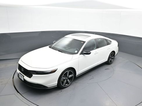 Certified 2023 Honda Accord Sport image 33