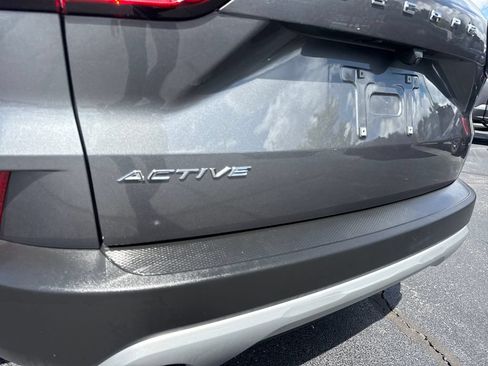 Used 2025 Ford Escape Active FWD image 11