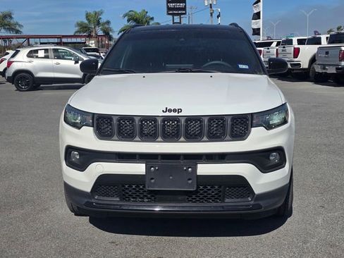 Used 2023 Jeep Compass Altitude image 3