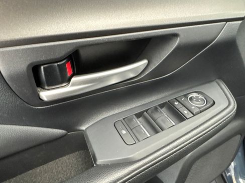 Certified 2025 Toyota Grand Highlander AWD image 35