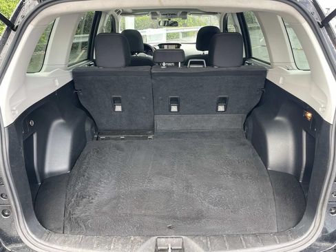 Used 2018 Subaru Forester 2.5i Premium AWD/4WD image 12