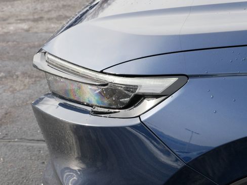 Used 2023 Honda CR-V Sport Touring image 16