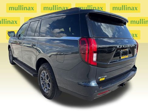 Used 2025 Ford Expedition Max Active image 9