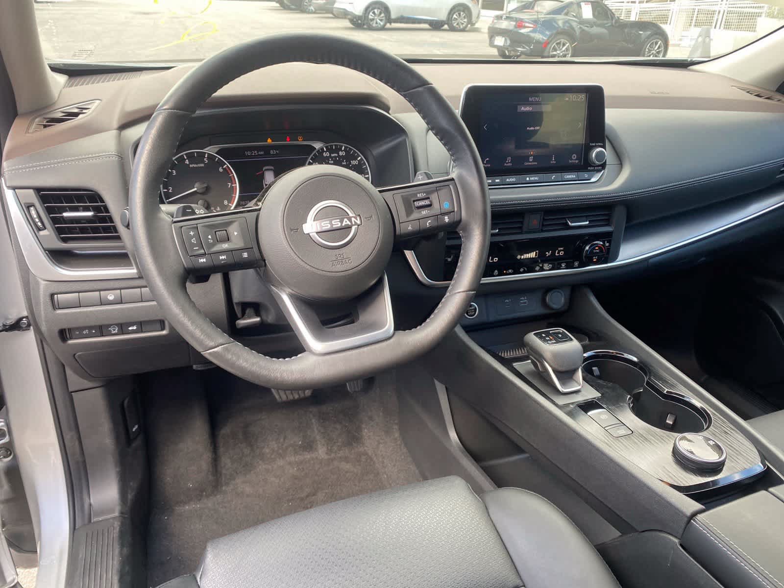 Used 2023 Nissan Rogue SV w/ SV Premium B Package AWD/4WD image 10